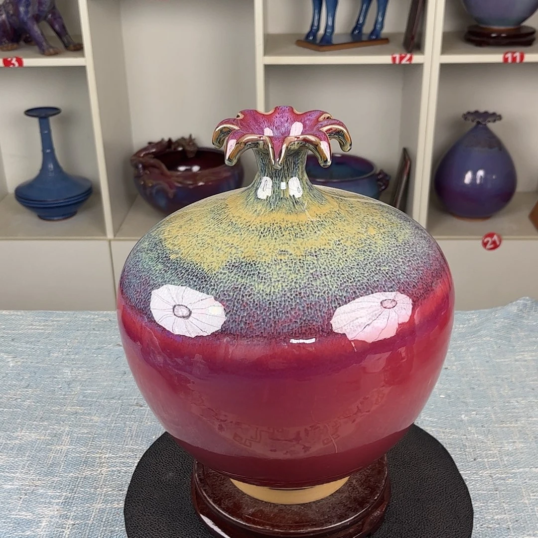 瓷片石榴瓶大师作品