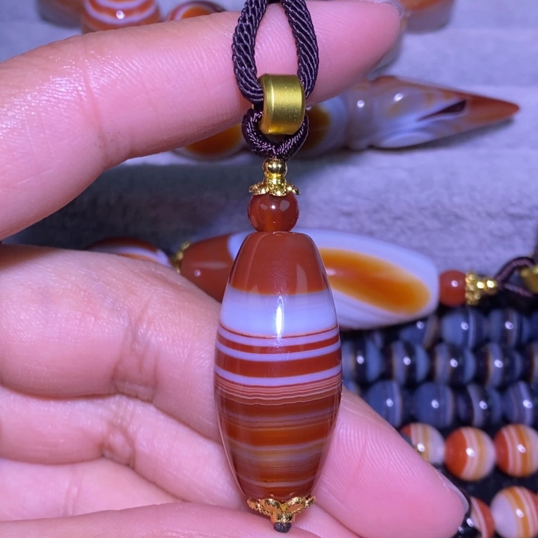 玛瑙/玉髓未镶嵌颈饰