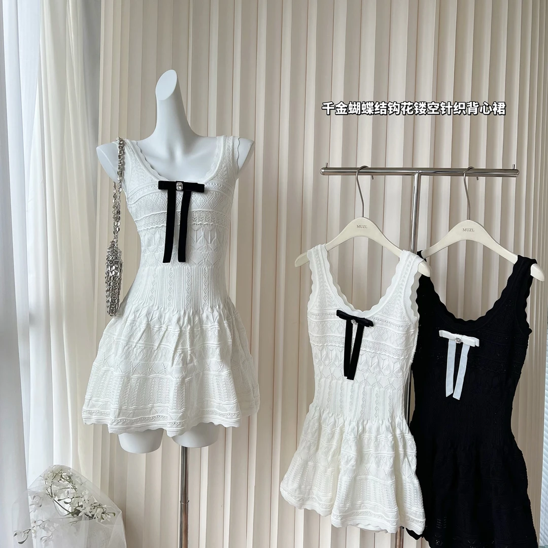 CHEISLY 白色吊带连衣裙夏季精致千金蝴蝶结钩花镂空针织背心裙女