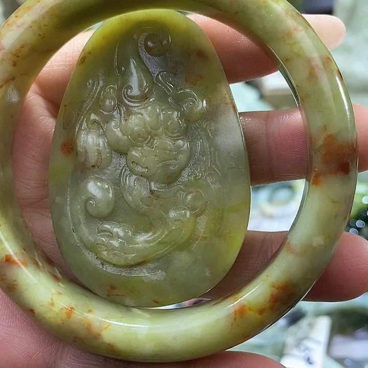 岫玉岫玉一套未镶嵌