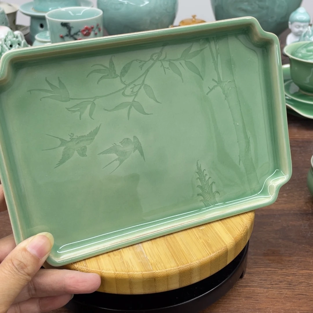 微瑕特价青瓷20.8*14