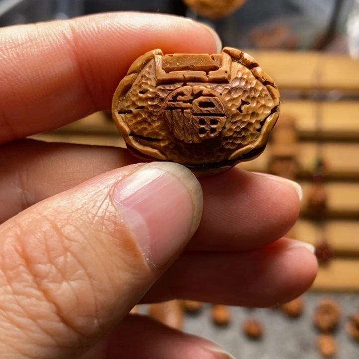 桃核雕刻平安锁单颗