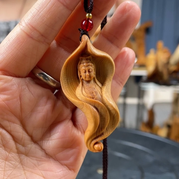 柏木（崖柏）手把件