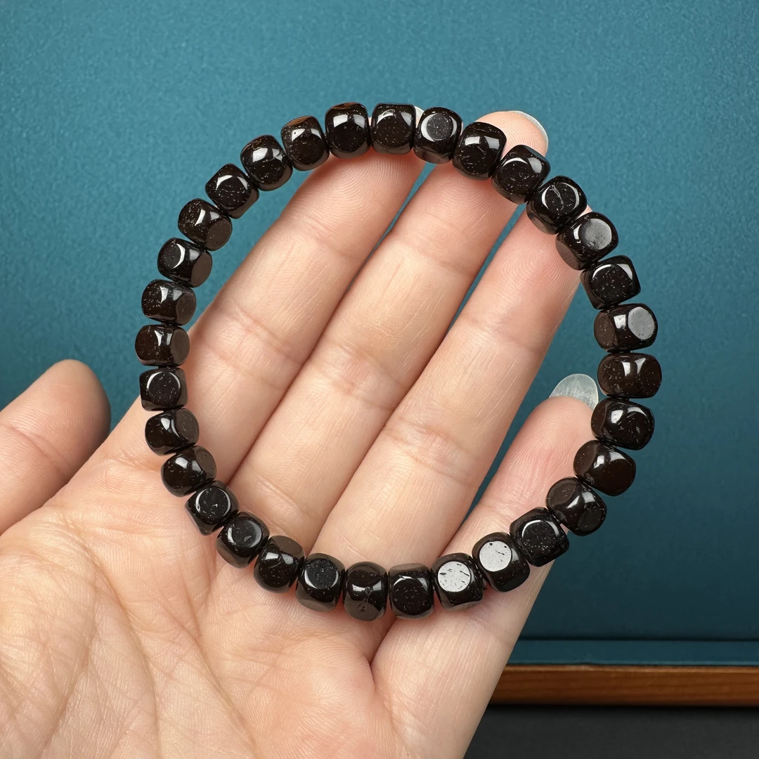 N127印尼黑金椰蒂 四方珠手串约6×5mm