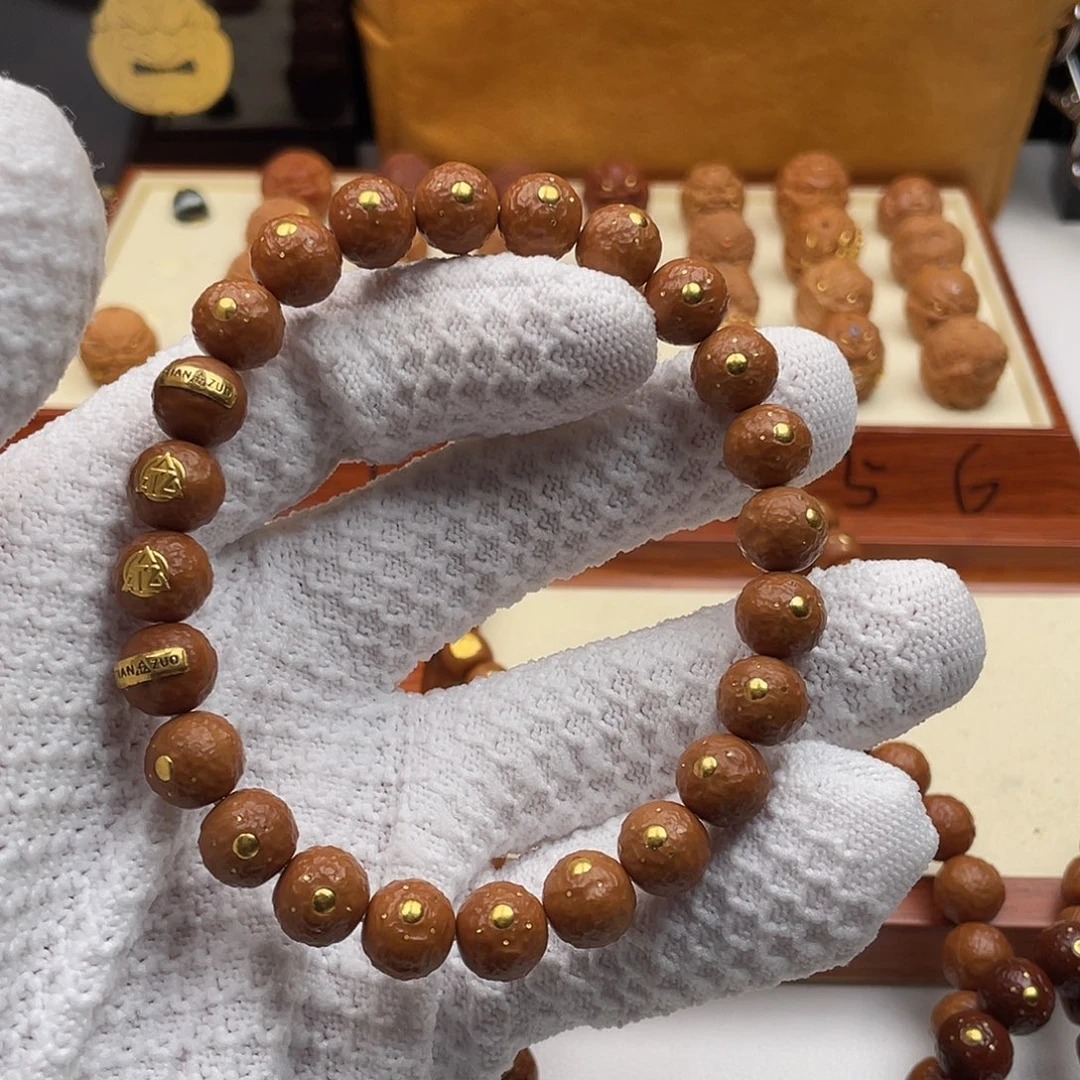 ****n猴头核桃吊坠金耀无求