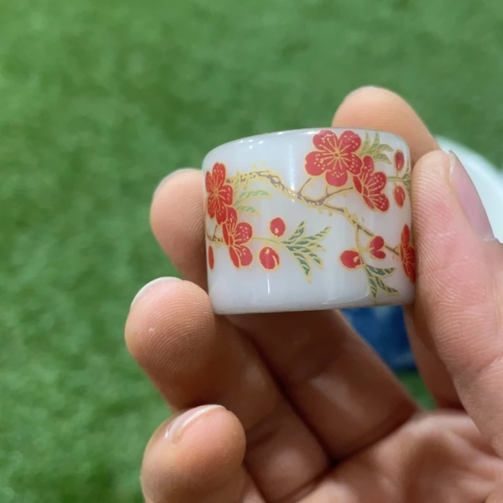 陶瓷百***家琉璃扳指一个