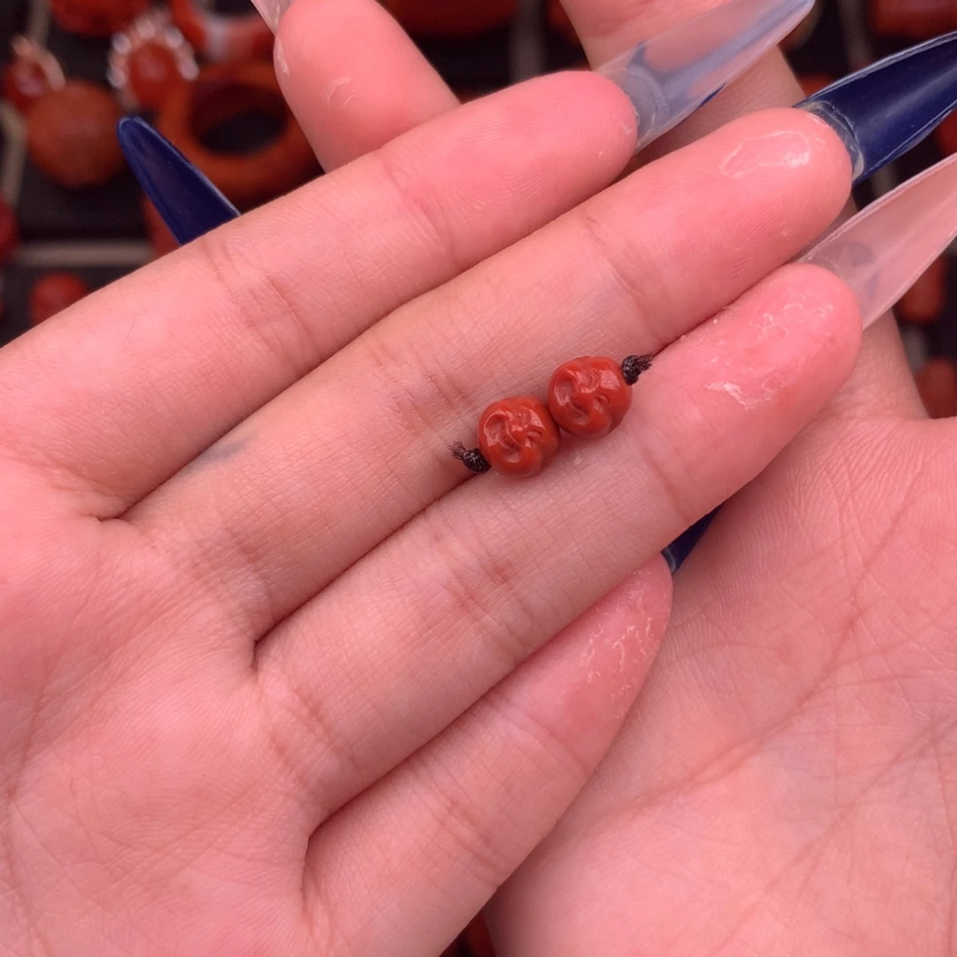 南红玛瑙未镶嵌笑佛弟子珠6+