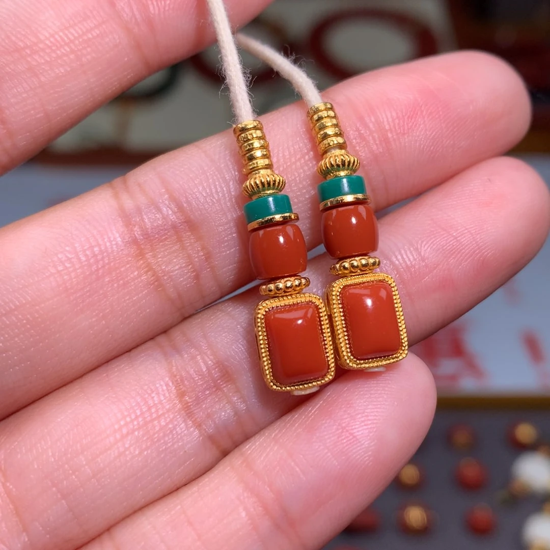 南红玛瑙未镶嵌颈饰