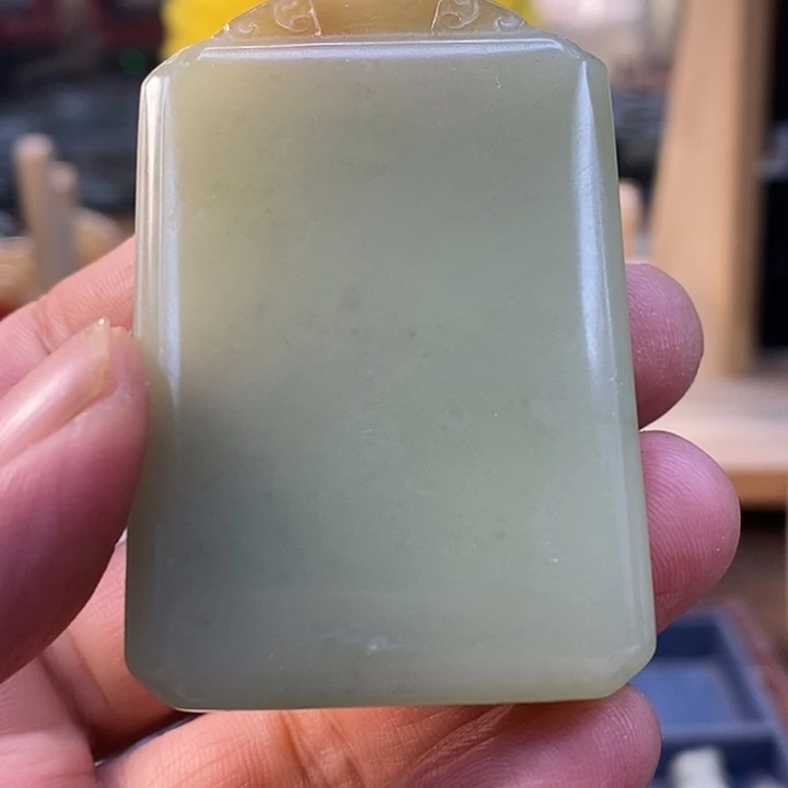 和田玉（糖玉）未镶嵌挂件