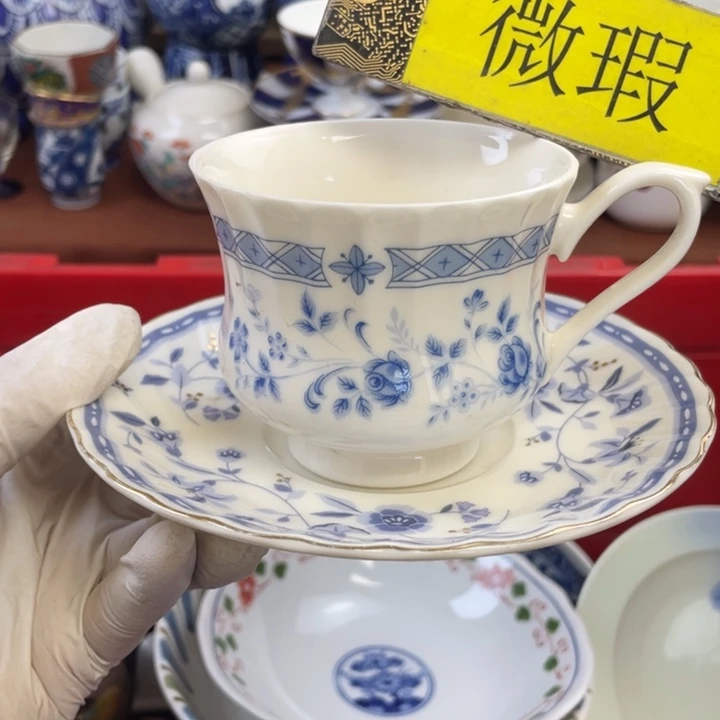 他家瓷器真美…开播了