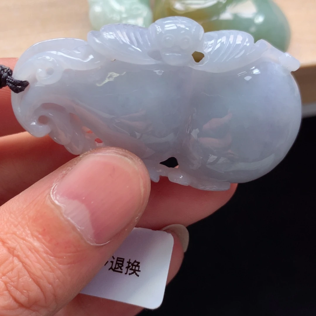颈饰未镶嵌翡翠吊坠