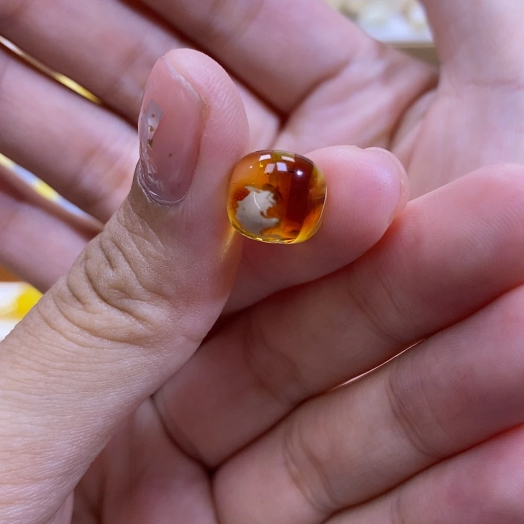 琥珀未镶嵌珠宝奇石10.3