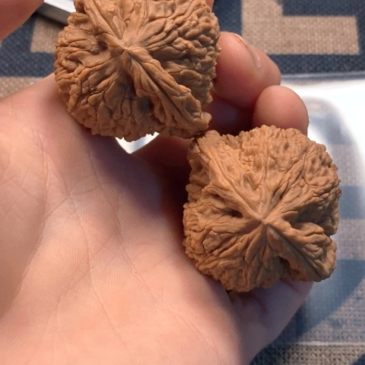 文玩核桃吊坠全品南疆