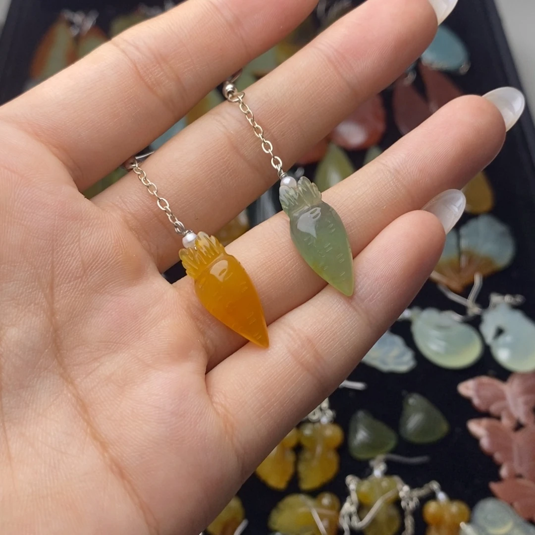 未镶嵌蛇纹石玉耳饰/颈饰