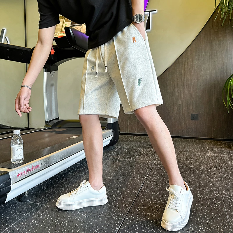 白灰色短裤男士夏季薄款潮牌运动休闲五分夏天男生沙滩中裤子外穿