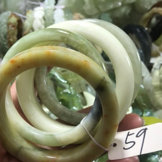 岫玉未镶嵌手镯59