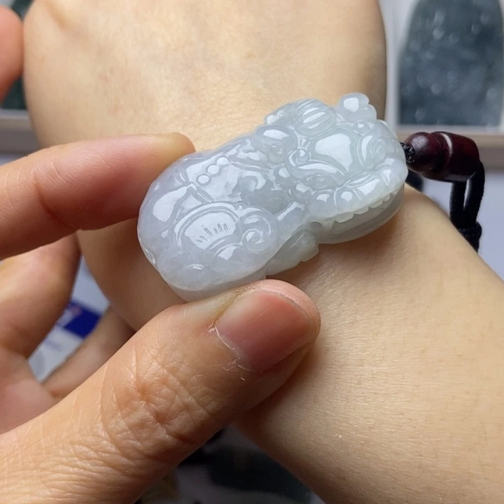 翡翠未镶嵌挂件翡翠