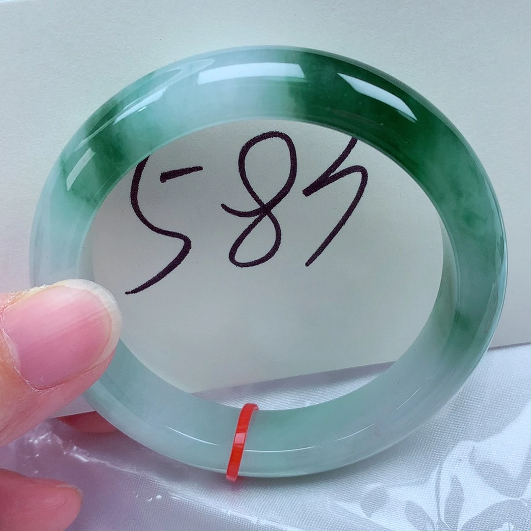 翡翠未镶嵌手镯翡翠