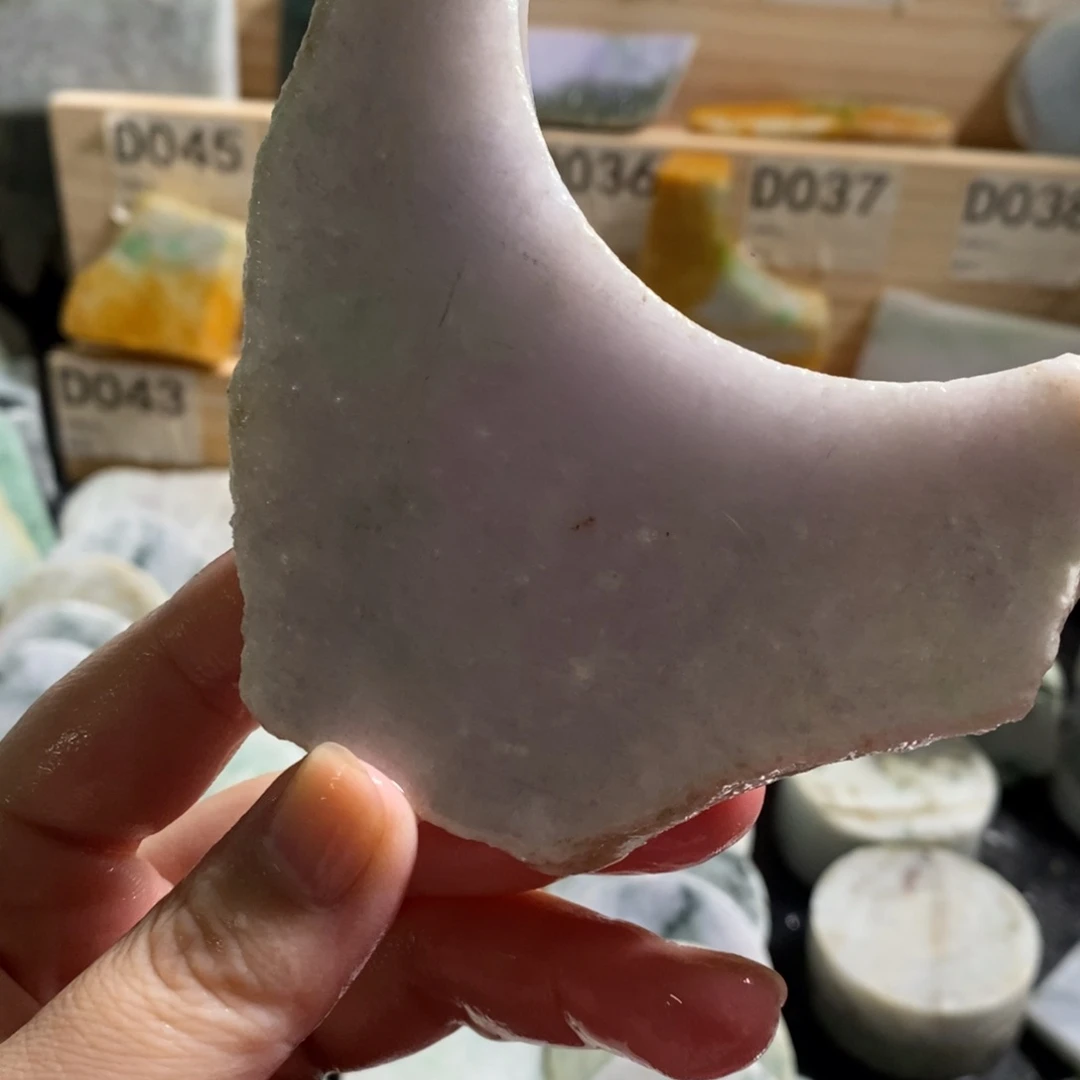 颈饰未镶嵌翡翠天然翡翠