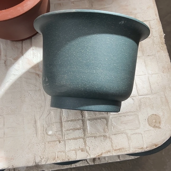 花盆紫砂仿古金钟带口线豆青