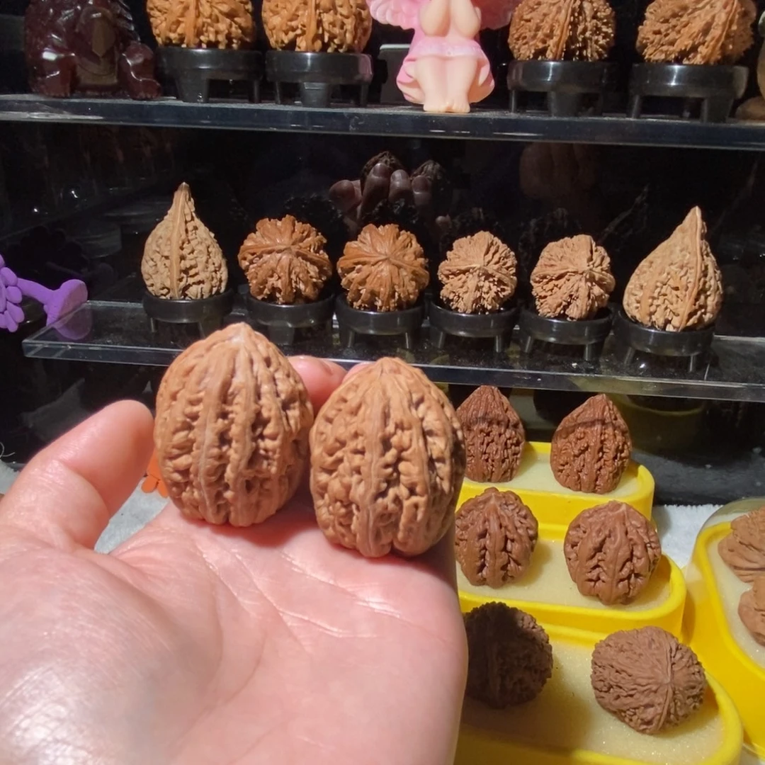 把件文玩核桃4号车