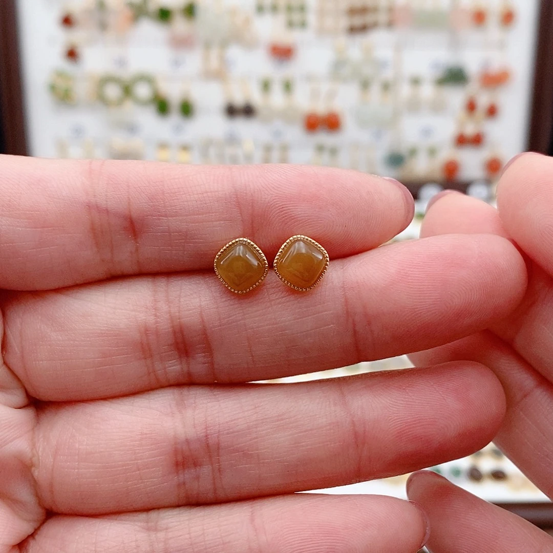 和田玉银S925镶嵌耳饰