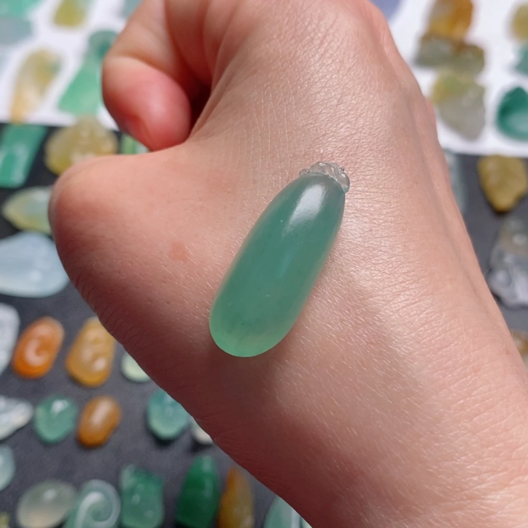 定制翡翠未镶嵌瓜