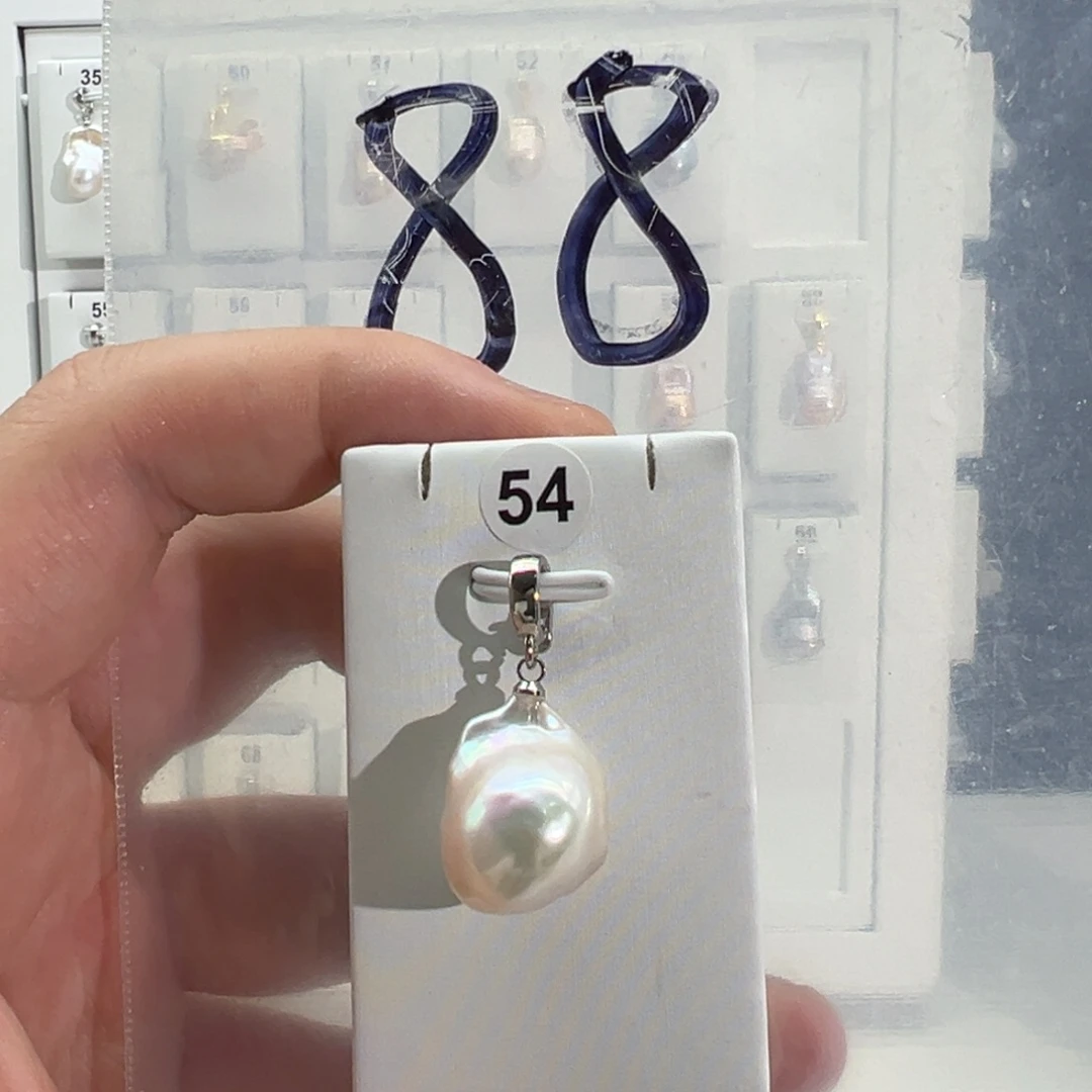 合金淡水珍珠颈饰