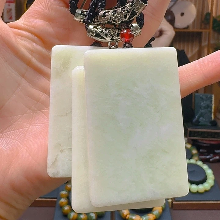 蛇纹石玉手串未镶嵌