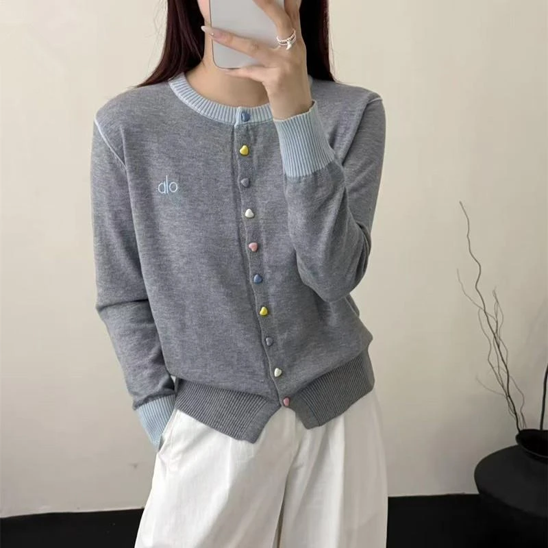 糖果色爱心扣春秋季新款针织开衫长袖百搭羊毛衫AB125