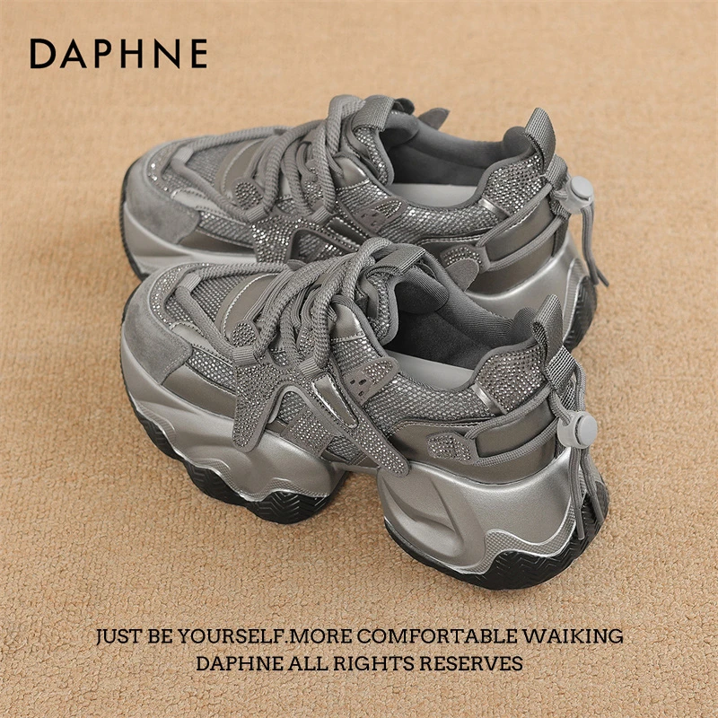 达芙妮新款潮鞋镶钻厚底老爹鞋休闲时尚运动风御寒保暖雪地棉鞋