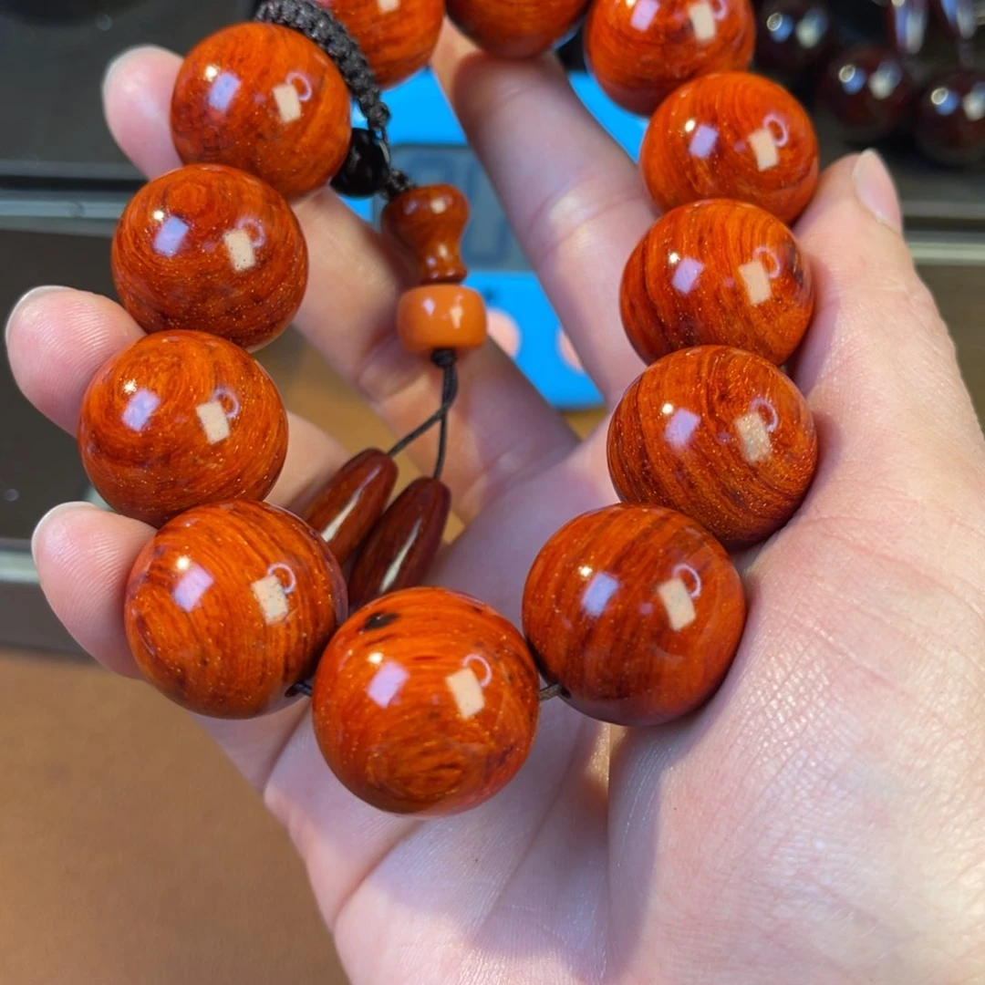 檀香紫檀（小叶紫檀）生**虎