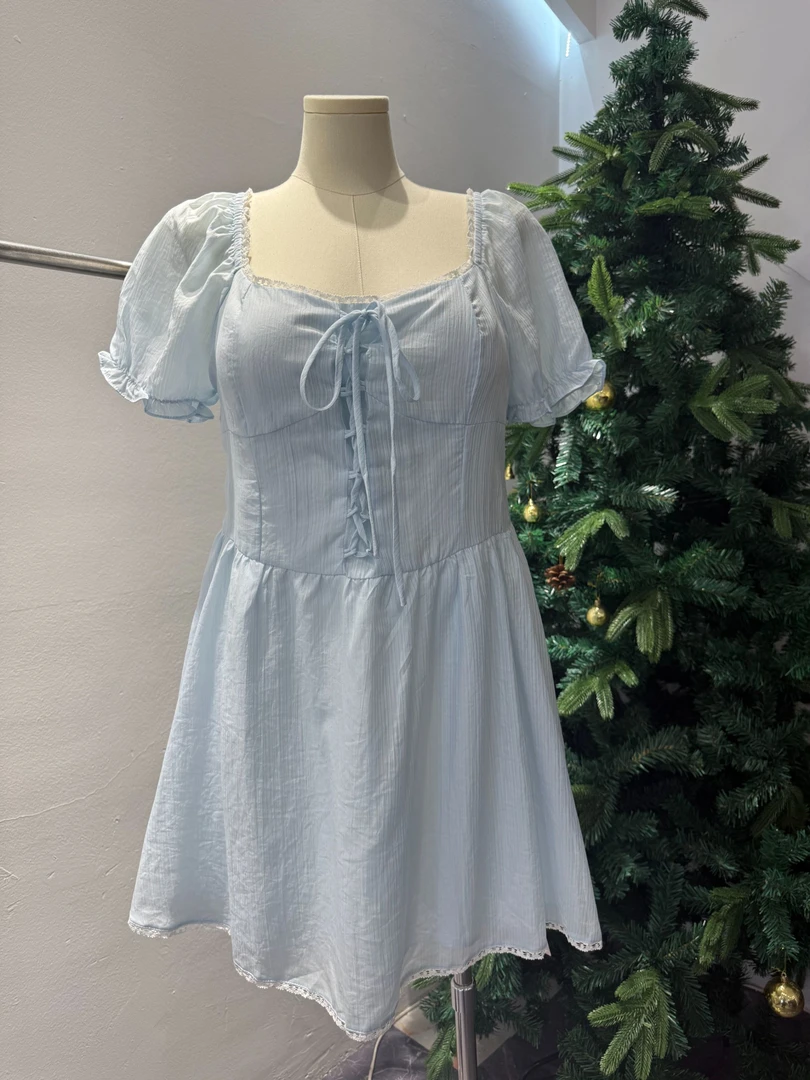 50231韩系绑带方领连衣裙木耳边显瘦