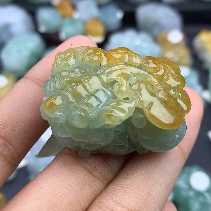 颈饰未镶嵌翡翠天然缅甸翡翠
