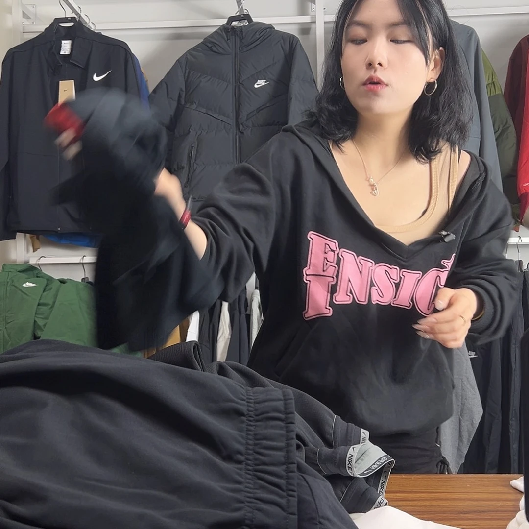 1446黑色。XL 150-170斤 不退换