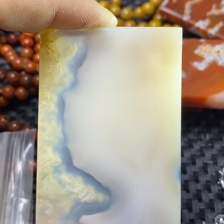 玛瑙/玉髓颈饰未镶嵌大*明