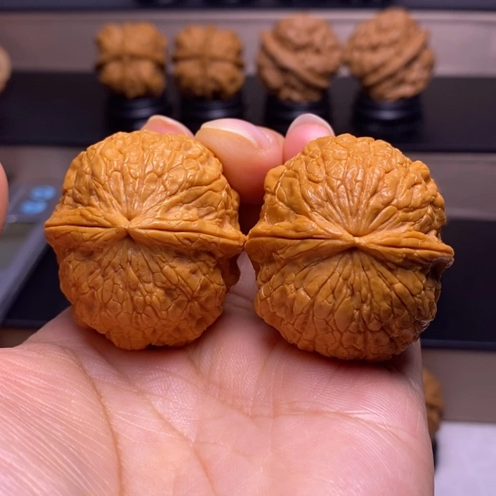 把件文玩核桃金丝绣球37