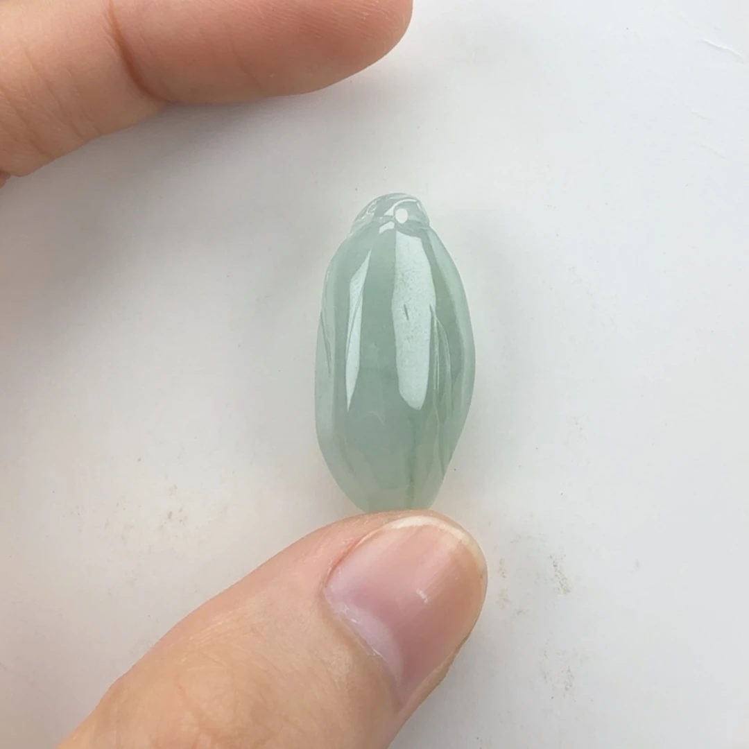 翡翠挂件未镶嵌?****女翡翠