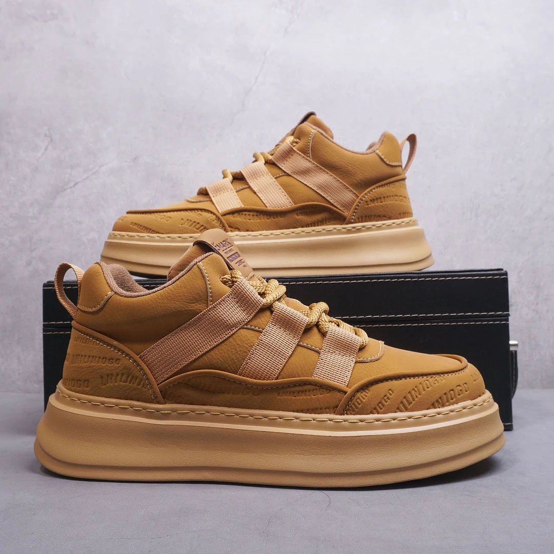 冬季加绒保暖板鞋潮牌百搭时尚休闲鞋增高小白鞋户外运动轻便男鞋