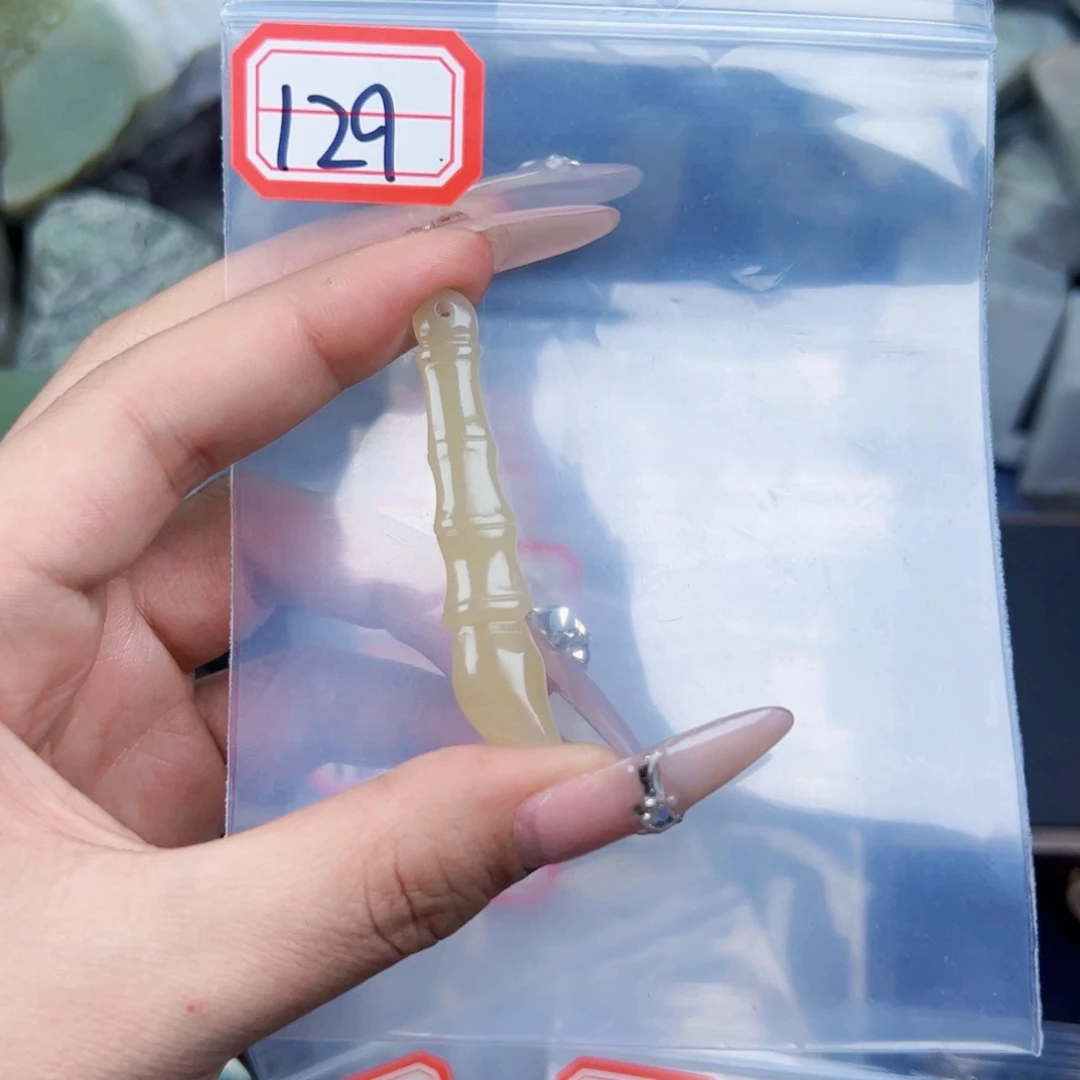 和田玉和田玉挂件未镶嵌