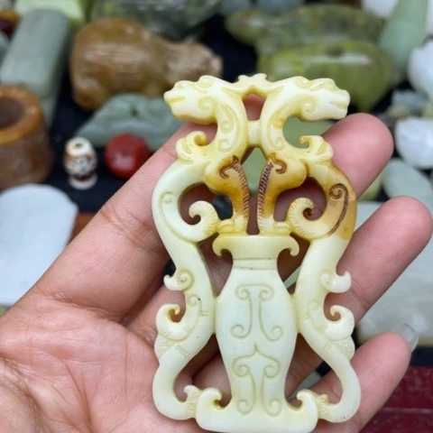 和田玉未镶嵌颈饰41