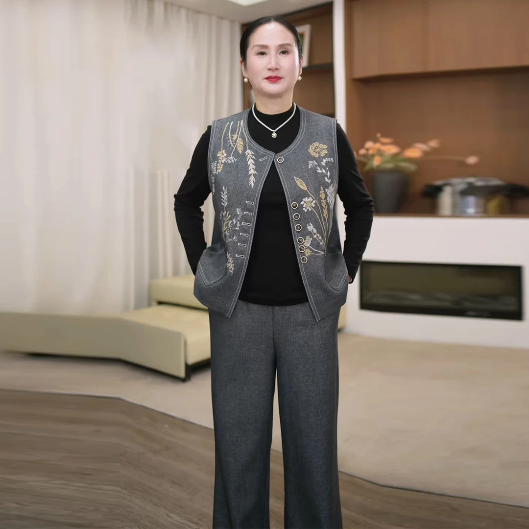 洋气妈妈秋装圆领刺绣马甲三件套中老年女装50-60岁气质时尚套装