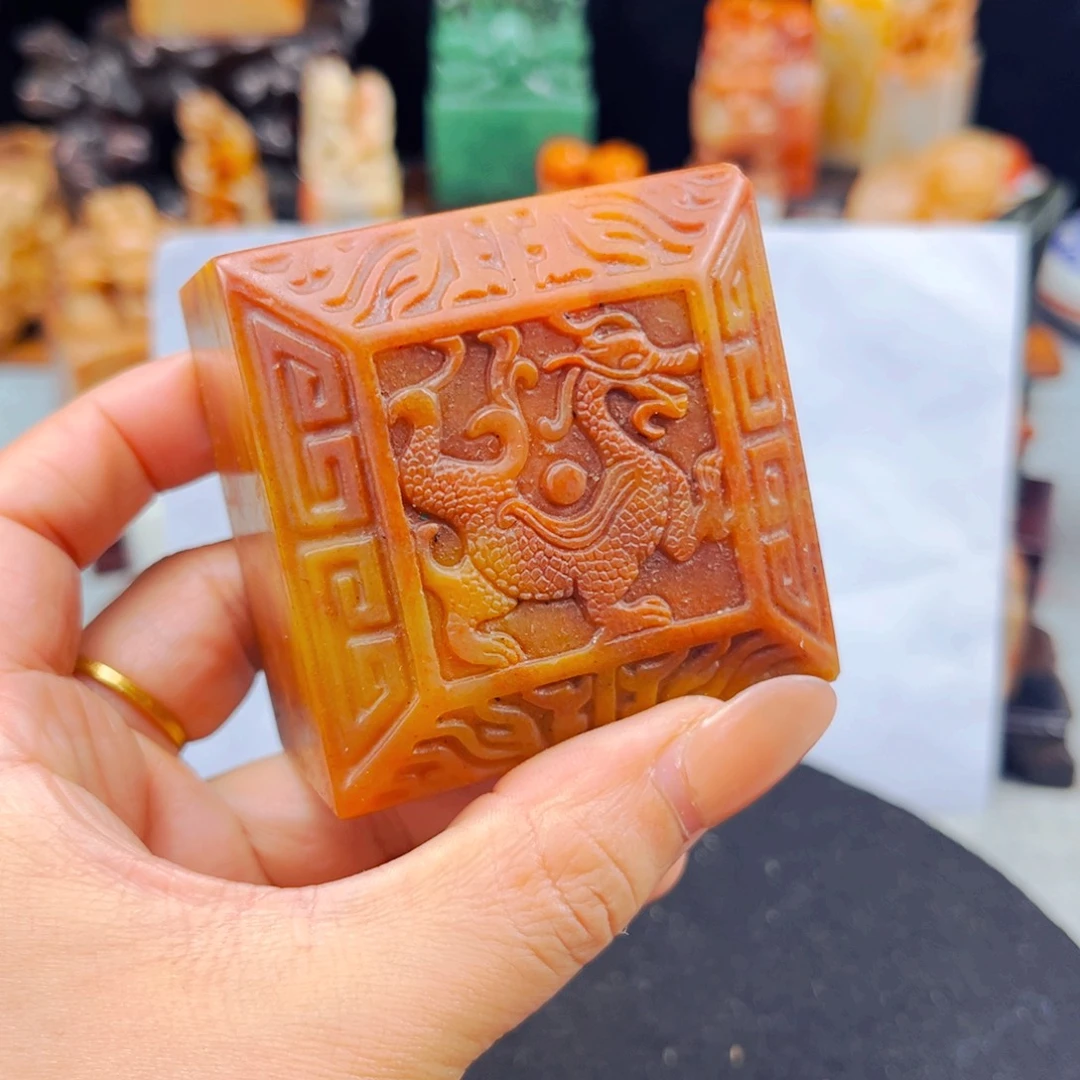与***行寿山石捡漏瑕疵品