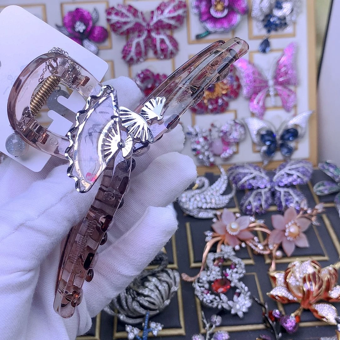 合成立方氧化锆铜抓夹