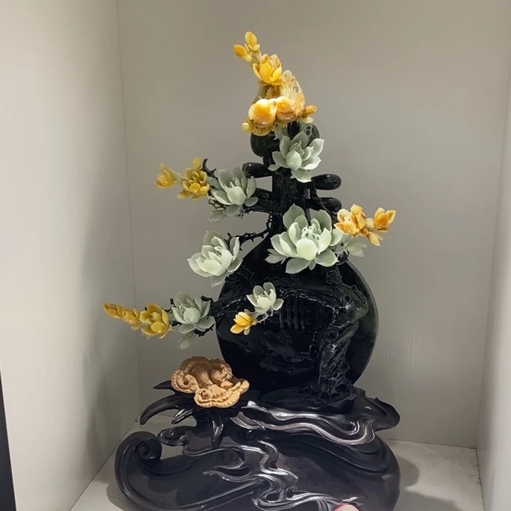 未镶嵌蛇纹石玉（覆膜）珠宝奇石