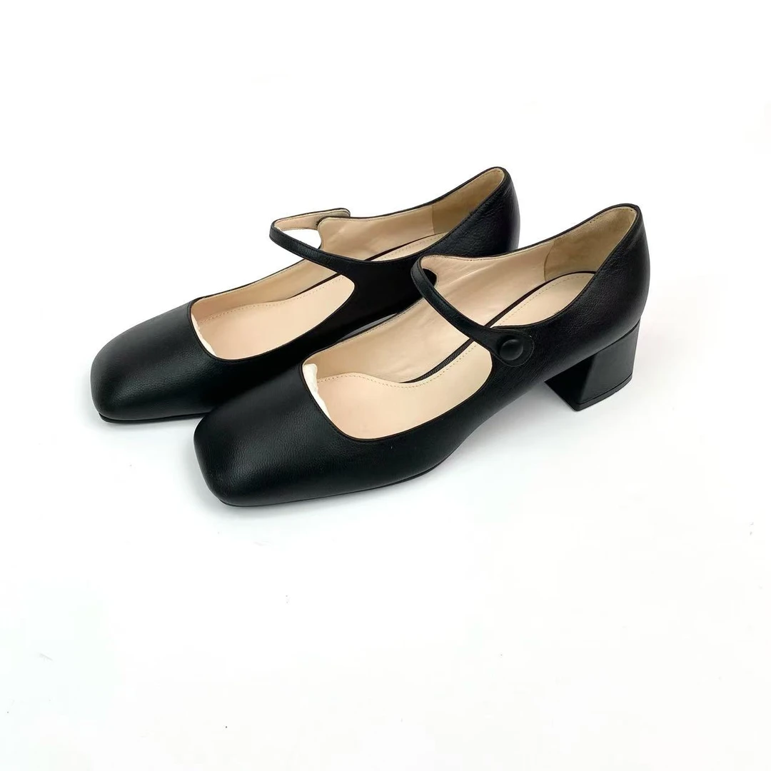 99新 Prada/普拉达 cc812 黑色粗跟玛丽珍鞋 36.5码