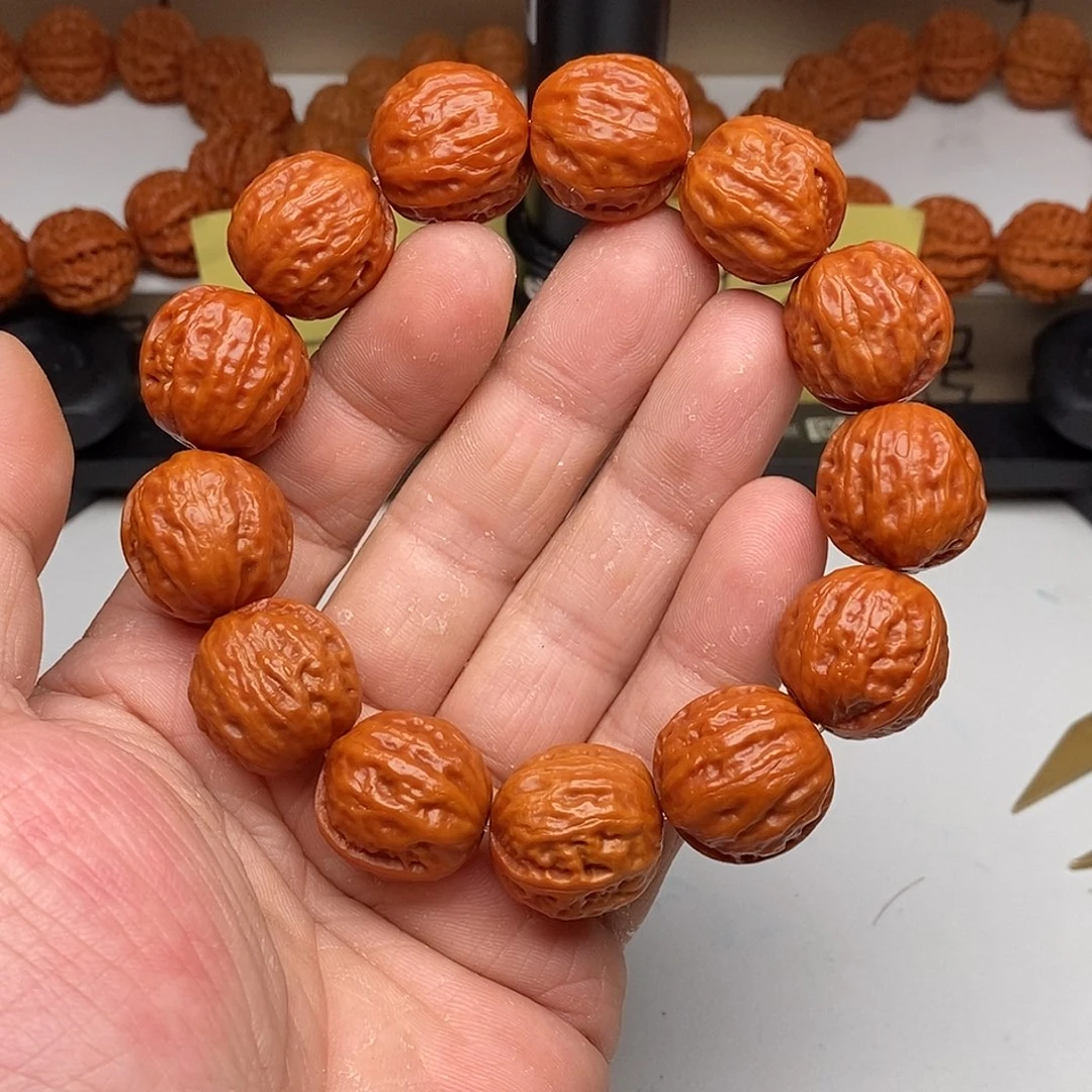 木质类文玩核桃2.0红皮八棱