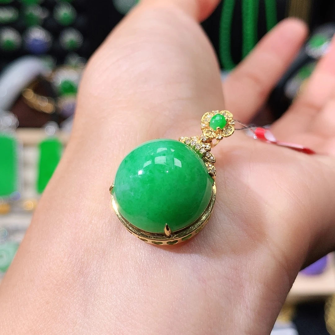 翡翠18K金镶嵌吊坠(不含链)