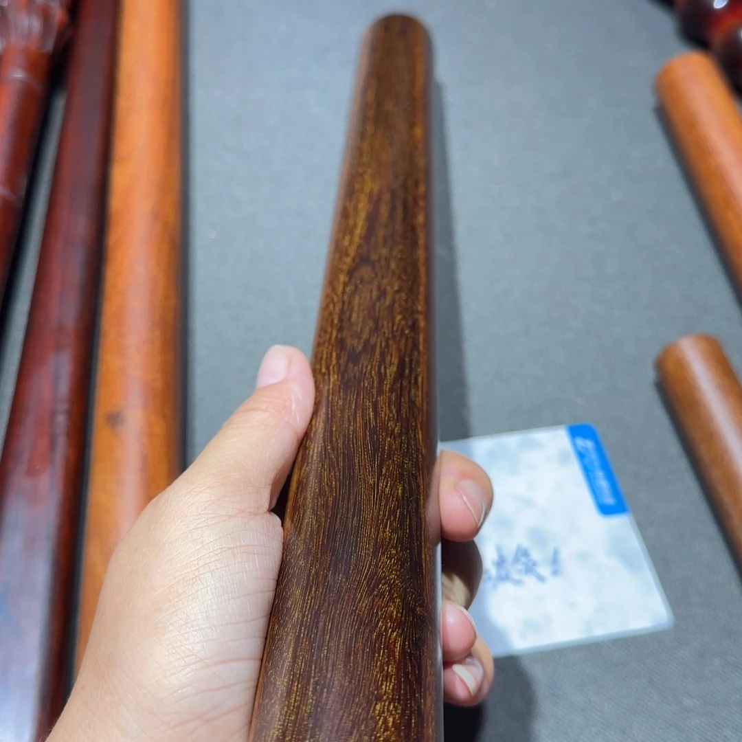 莮***.直径3.5长40厘米左右