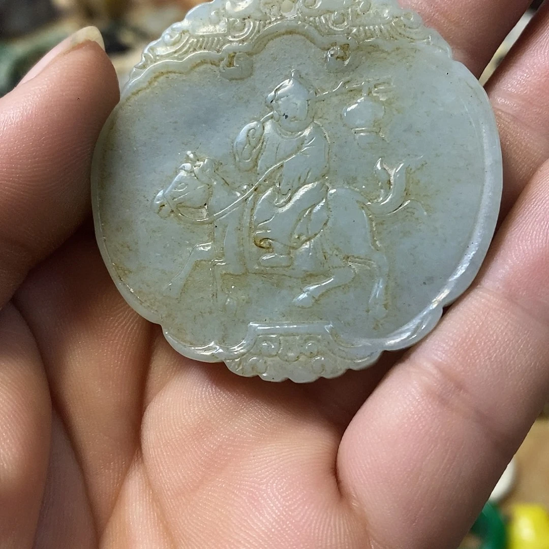 和田玉（糖玉）未镶嵌挂件